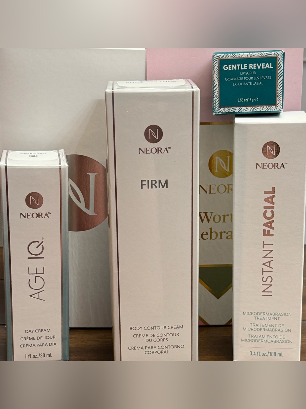 Neora Skincare Bundle (NEW) - Picture 4 of 11